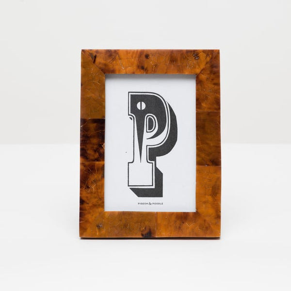 Pigeon & Poodle Basel Young Pen Shell Picture Frame