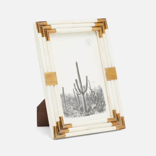 Pigeon & Poodle Sofia Frame