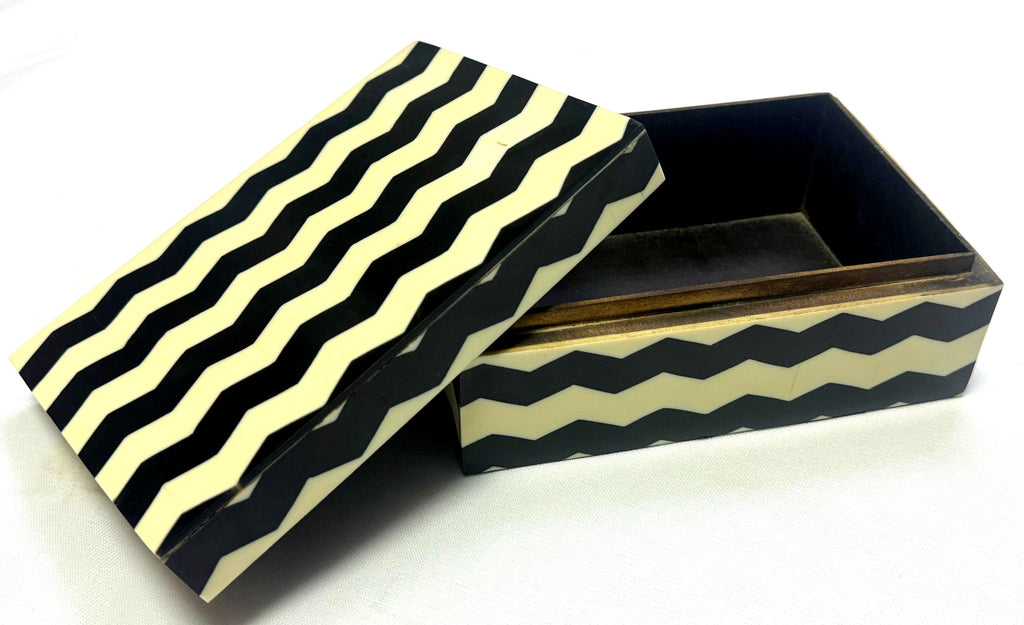 Private Label Zig-Zag Monochrome Storage Box