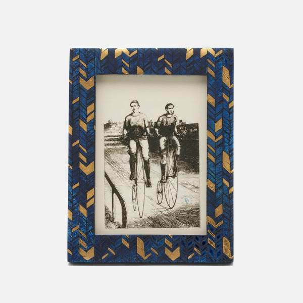 Pigeon and Poodle Zola Frame