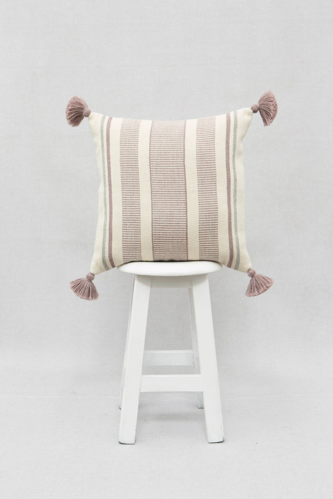 Pais Textil Pink Cierre Alpaca Pillow Cover