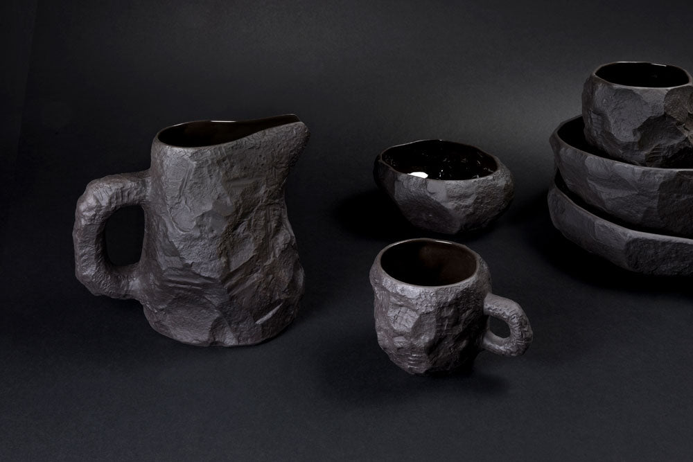 1882 Ltd. Crockery Black - Mug